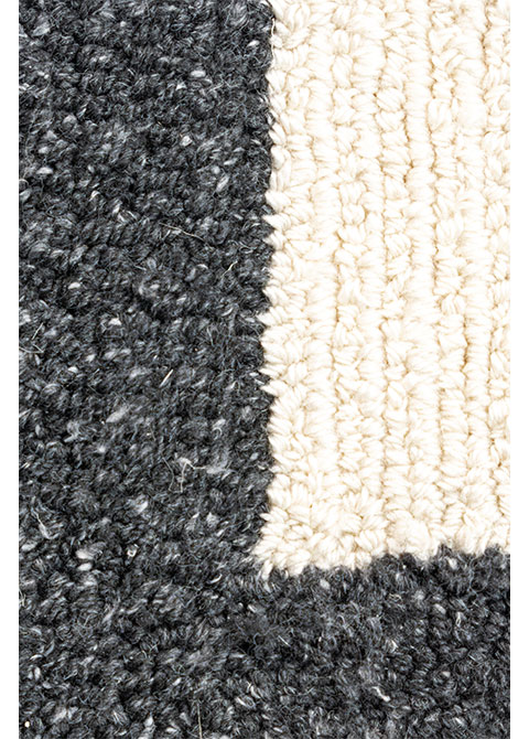 Tapete Moderno Neutro con Diseño de Marco en Gris Oscuro Colección KALI - Vista alternativa