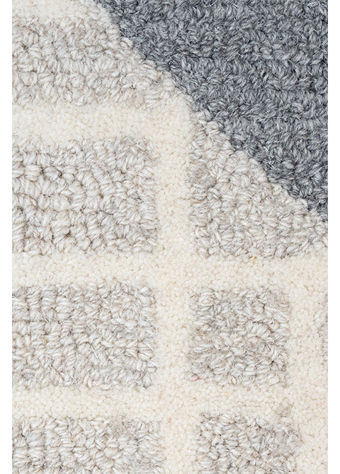 Tapete Moderno Gris con Diseño Geométrico en Gris Oscuro Colección Sachin - Vista alternativa