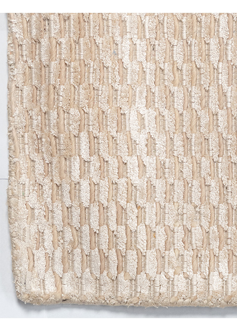 Tapete Texturizado Beige con Relieve de Panal en Tonos Trigo