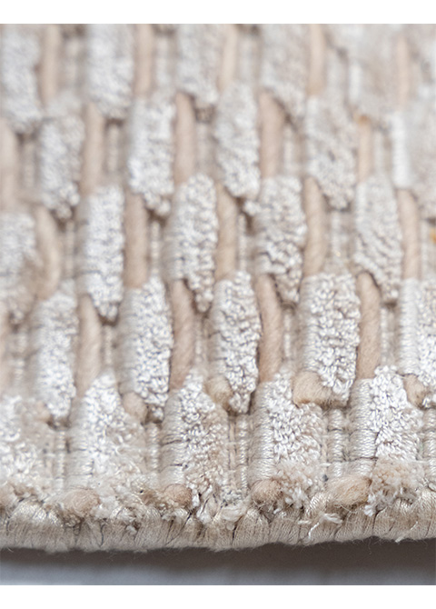 Tapete Texturizado Beige con Relieve de Panal en Tonos Trigo