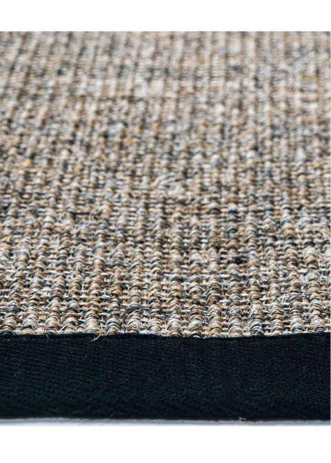 Tapete de Fibra Natural Beige con Ribete Negro
