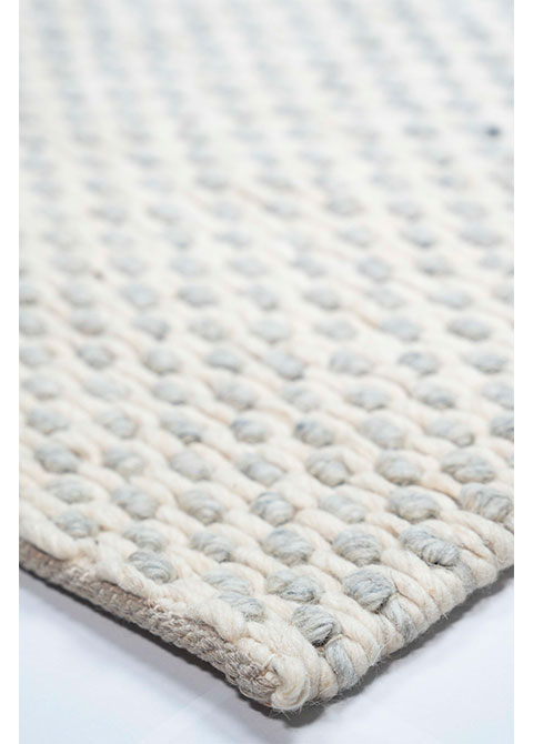 Tapete Tejido Gris Perla con Relieve de Nudo Ovalado
