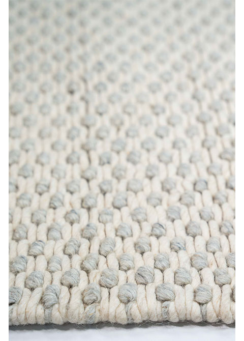 Tapete Tejido Gris Perla con Relieve de Nudo Ovalado
