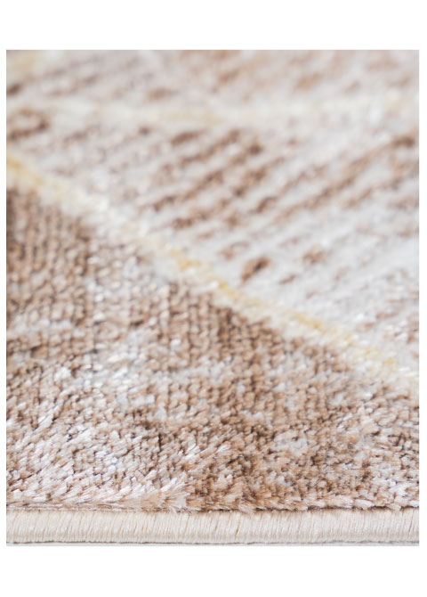 Tapete Geométrico Beige con Retícula de Triángulos en Oro