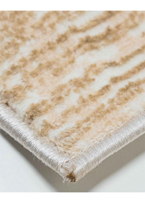 Tapete Abstracto Marfil con Vetas de Mármol y Marco Dorado