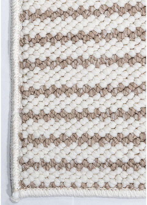Tapete Geométrico Beige con Bandas de Punto Escalonadas