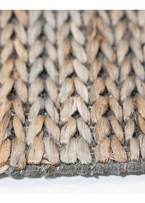 Tapete Tejido Gris con Bandas Jaspeadas en Cobre