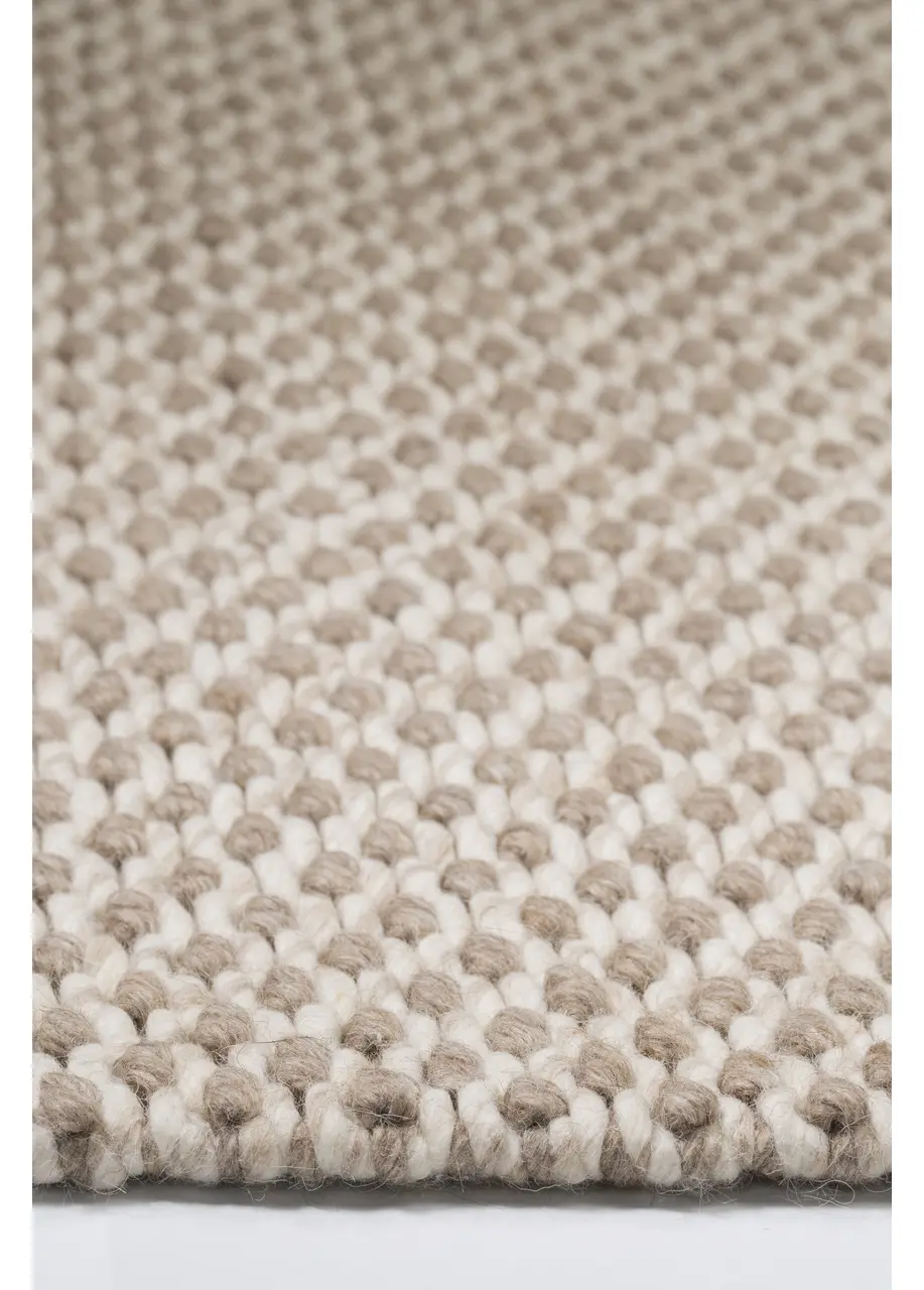 Tapete Tejido Crema con Relieve de Nudo en Topo