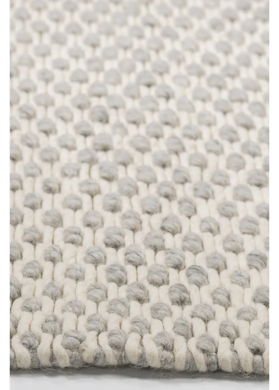 Tapete Tejido Marfil con Relieve de Nudo en Gris