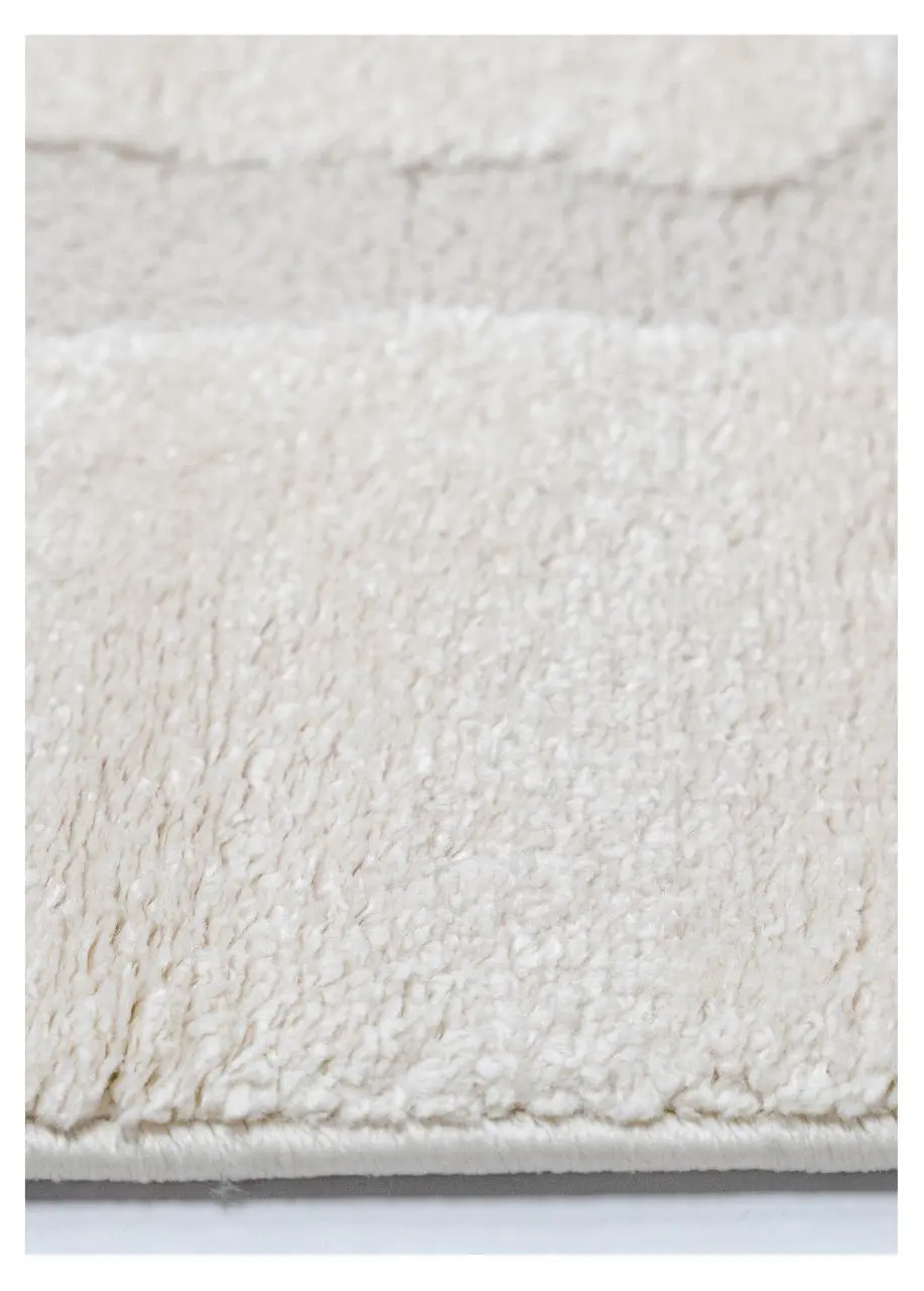 Tapete Monocromo Marfil con Empedrado en Relieve Tallado