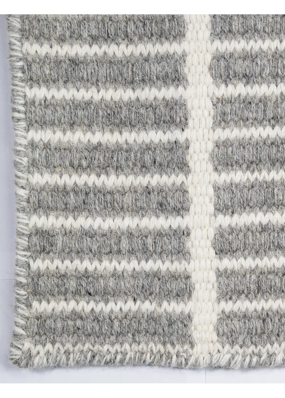 Tapete Texturizado Gris Claro con Escalerilla en Blanco