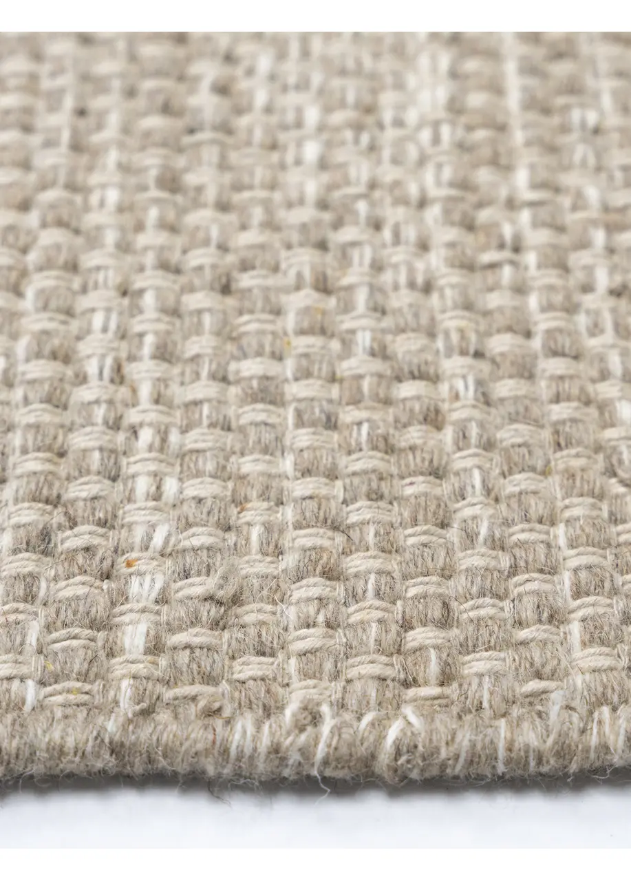 Tapete Tejido Beige con Trama de Canasta Jaspeada