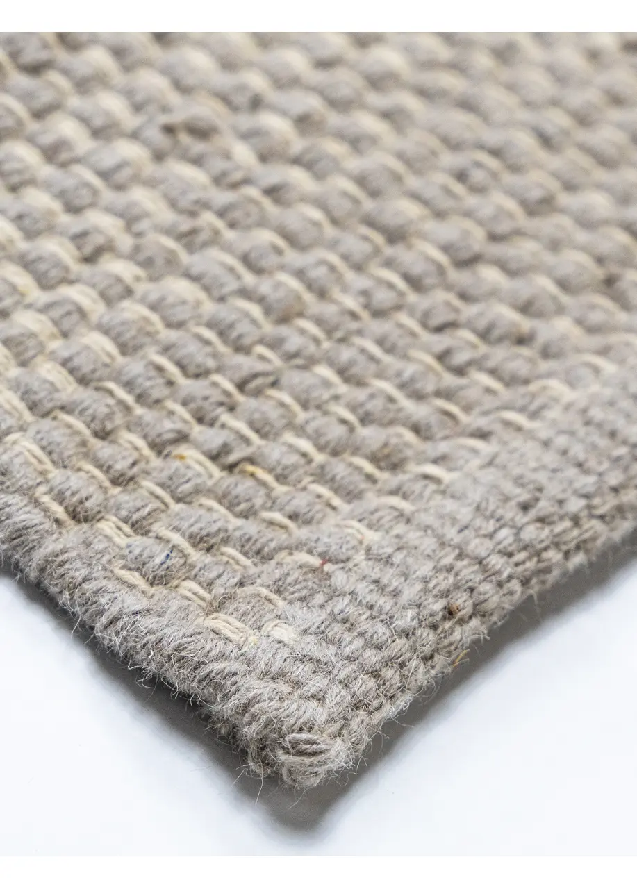 Tapete Tejido Gris Topo con Trama de Nudo en Marfil