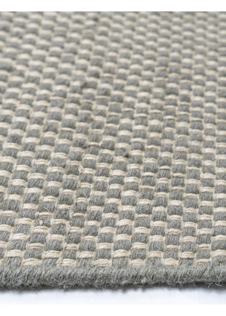 Tapete Tejido Gris Verdoso con Damero en Arena